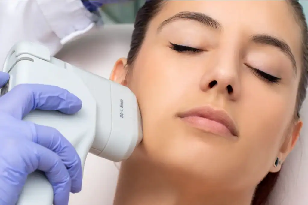 Discover the Perfect Duo: Morpheus8 and HIFU 2 Image of Morpheus8 And HIFU Combined with Lipo 360 Brackley